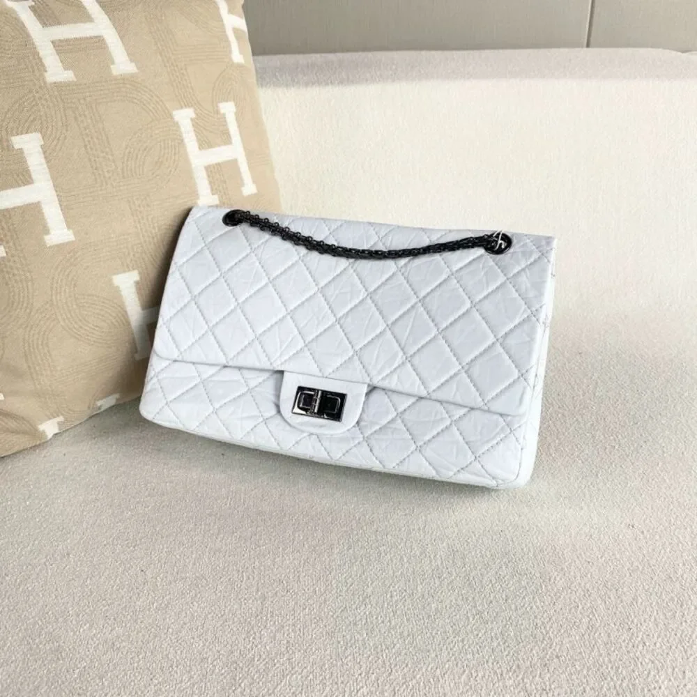 CHANEL brand color